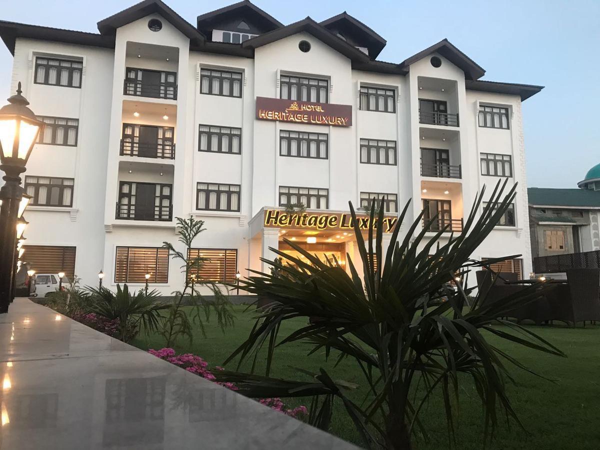Heritage Luxury Srinagar  Exterior photo