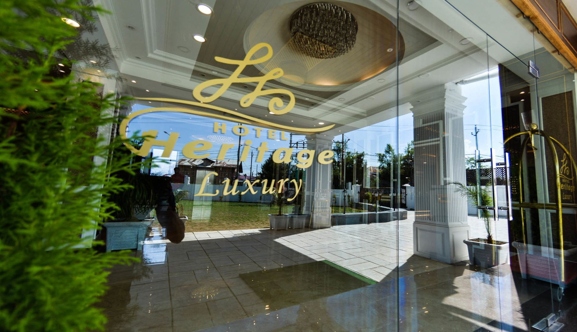 Heritage Luxury Srinagar  Exterior photo