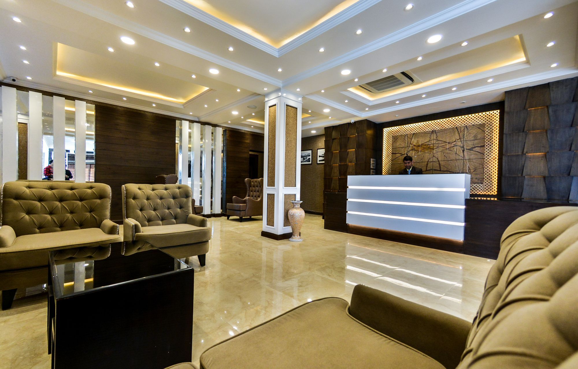 Heritage Luxury Srinagar  Exterior photo
