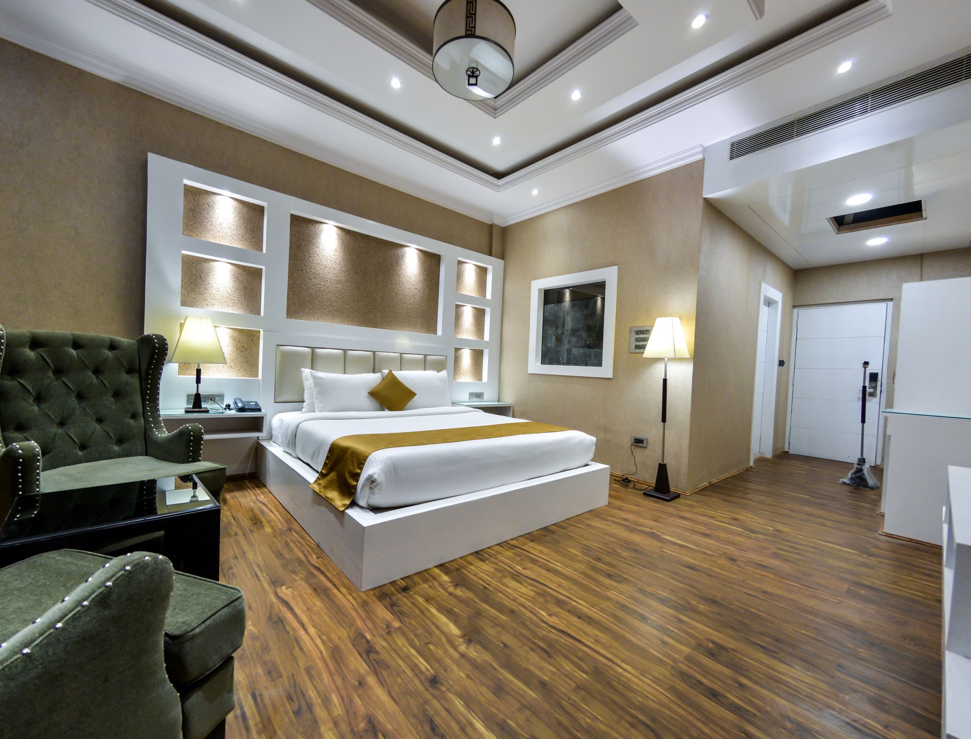 Heritage Luxury Srinagar  Exterior photo