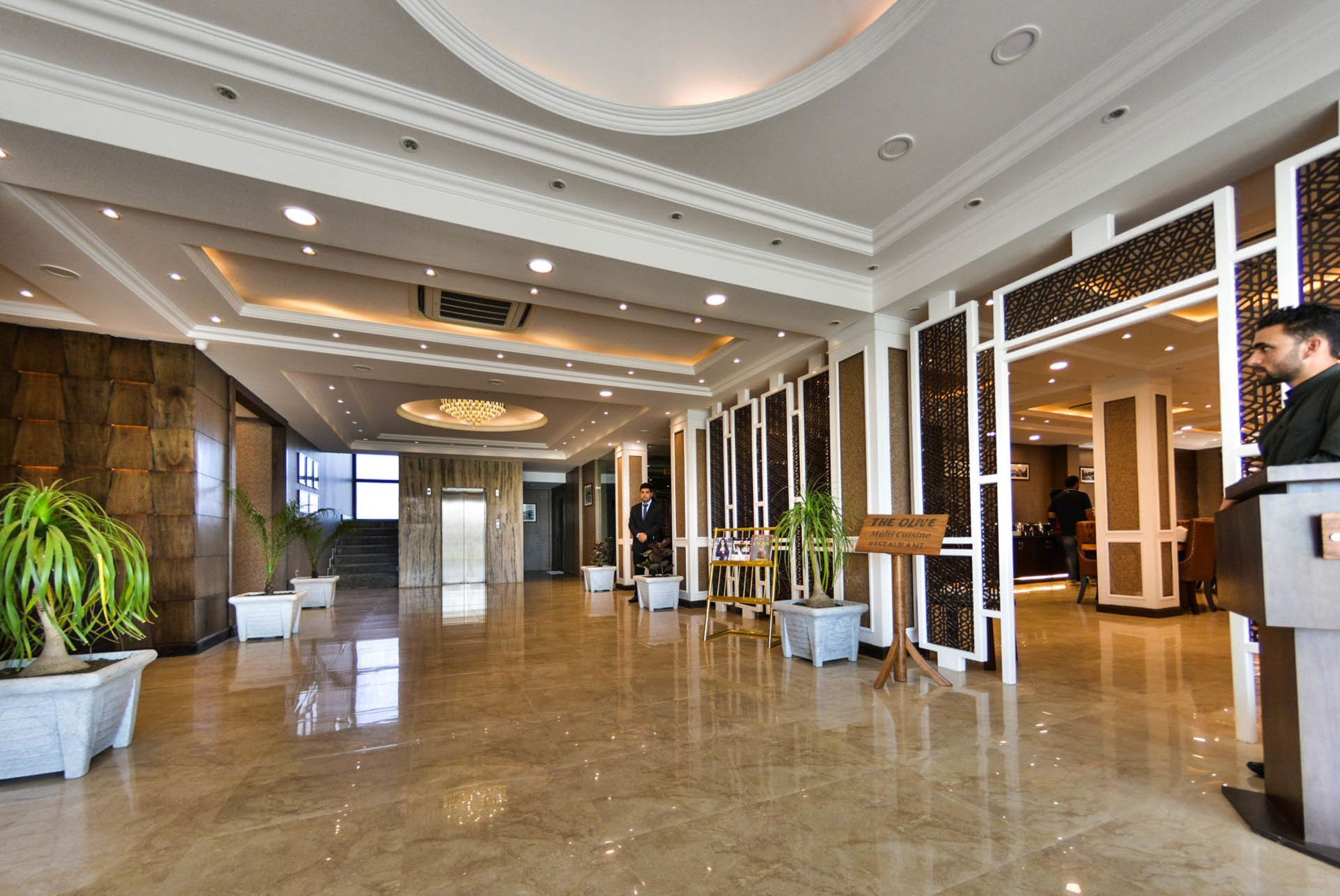 Heritage Luxury Srinagar  Exterior photo